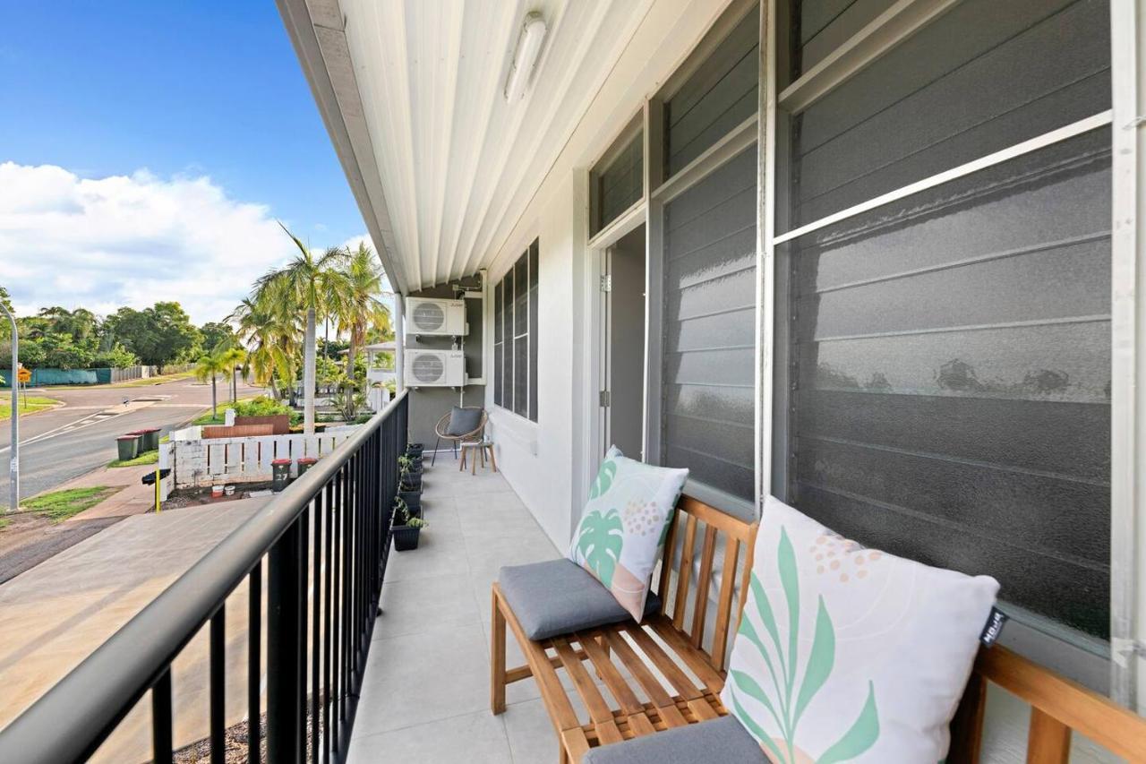 'Botanica Hoja' A Nightcliff Balcony Refresh Appartement Darwin Buitenkant foto